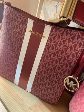 Michael Kors Jet Set Women Small Signature Logo Stripe Crossbody Bag Cherry Red